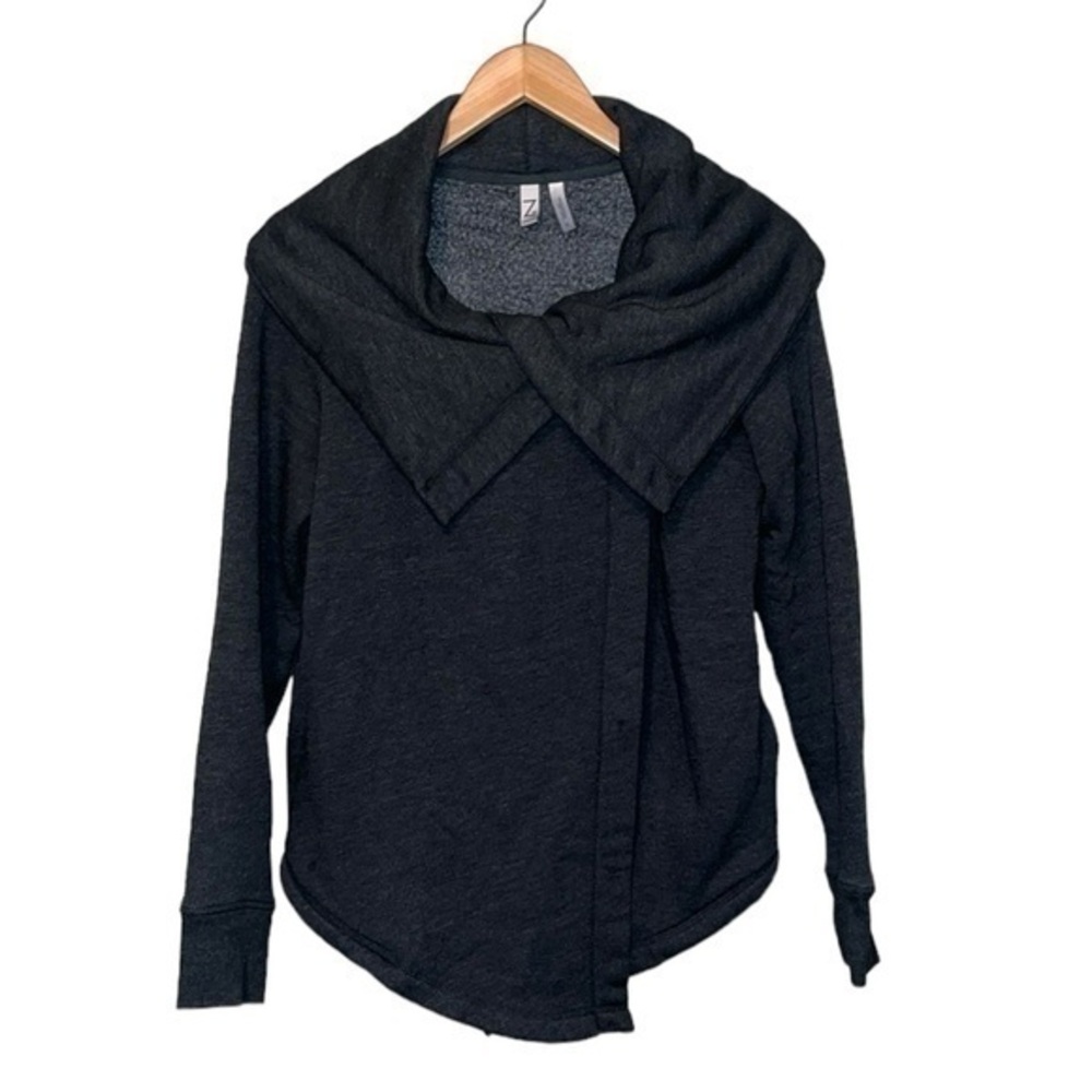 Zella Open One Snap Sweater Color is Gray Womens Size Small, has thumbholes